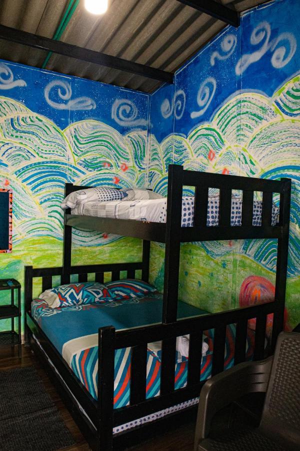 Hostal Liliana Buenaventura Buitenkant foto