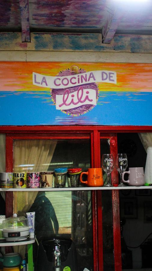 Hostal Liliana Buenaventura Buitenkant foto